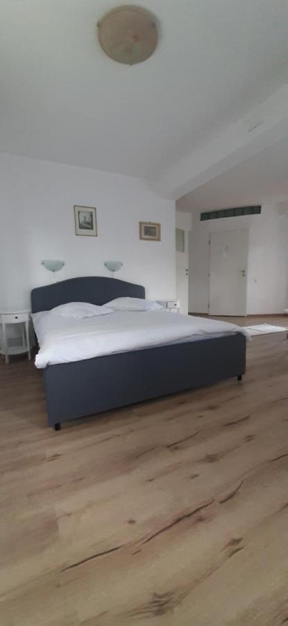 Piccola Italia Casa Racovita Cluj-Napoca Exteriör bild