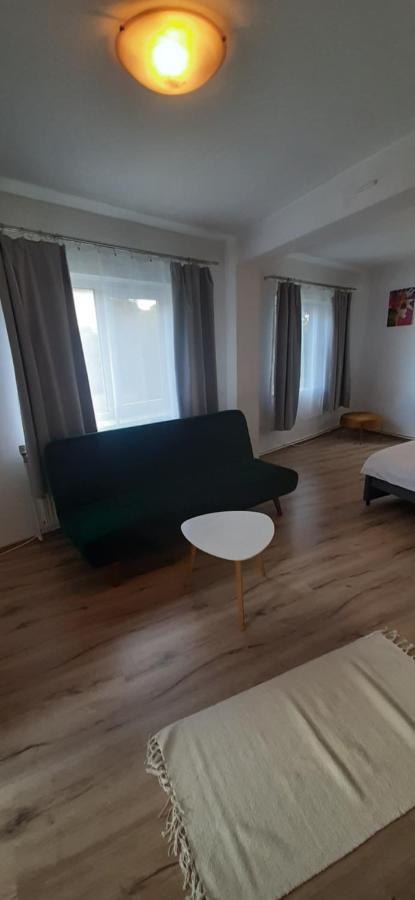 Piccola Italia Casa Racovita Cluj-Napoca Exteriör bild