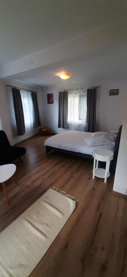 Piccola Italia Casa Racovita Cluj-Napoca Exteriör bild