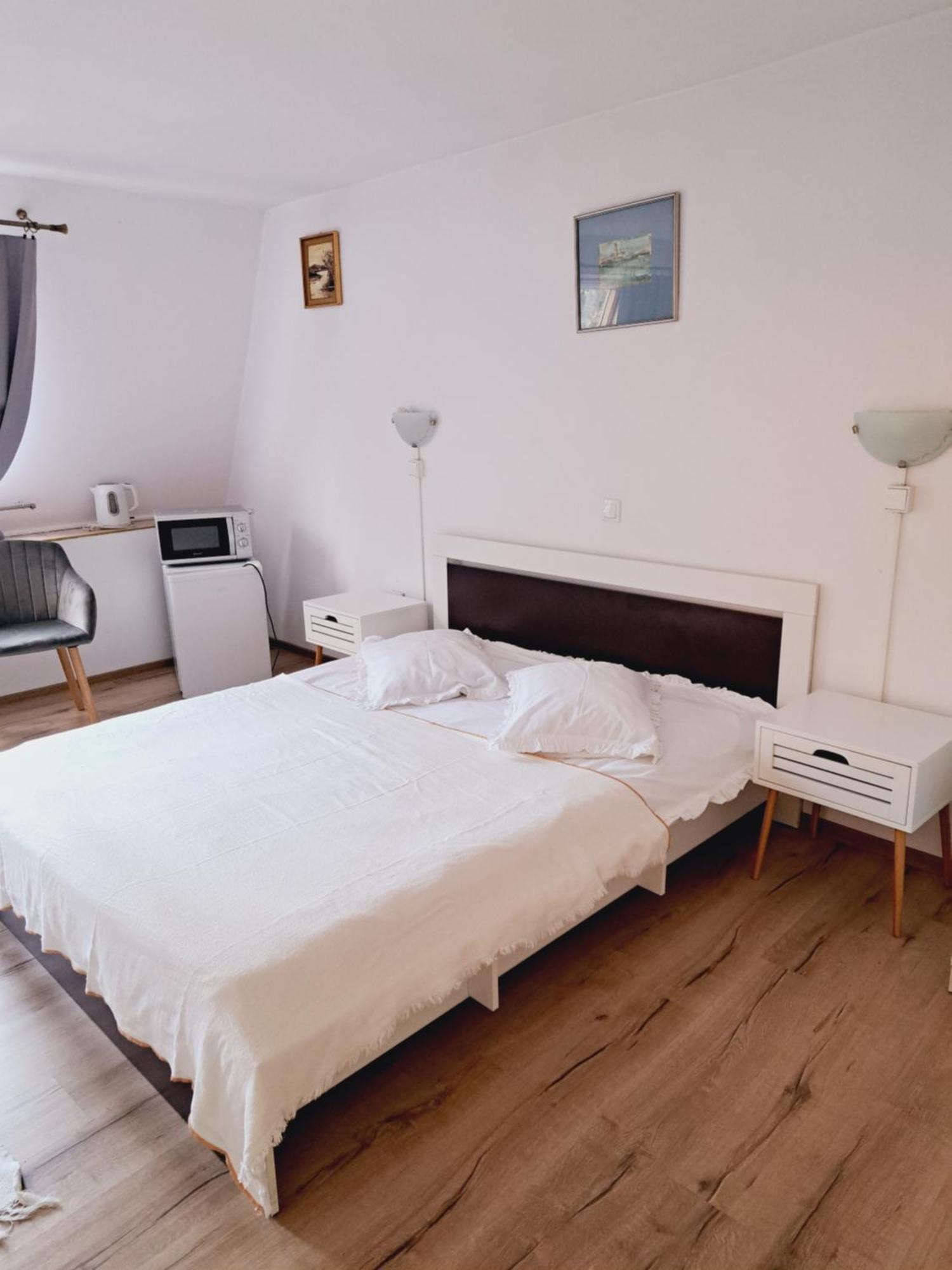 Piccola Italia Casa Racovita Cluj-Napoca Exteriör bild