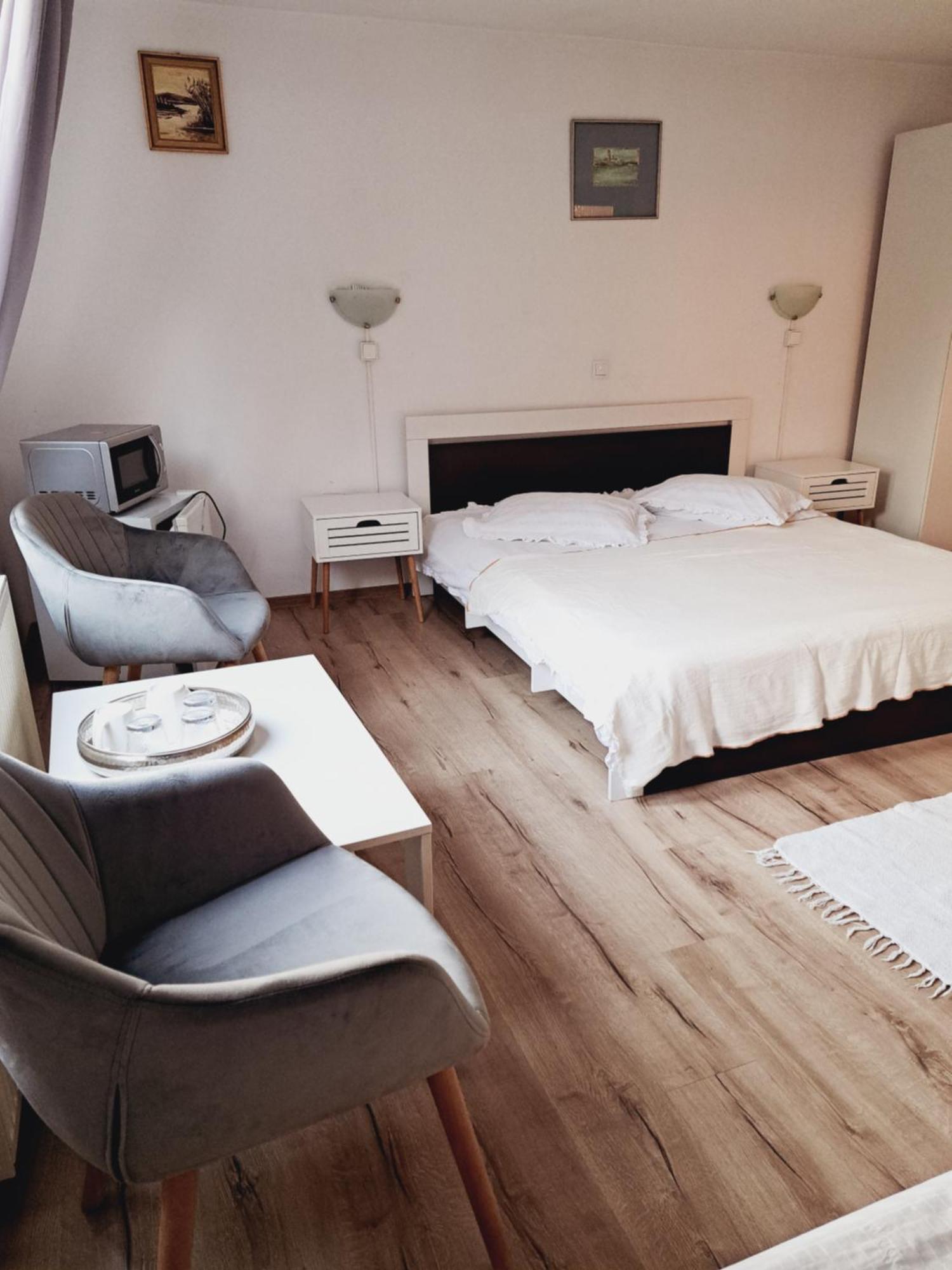 Piccola Italia Casa Racovita Cluj-Napoca Exteriör bild