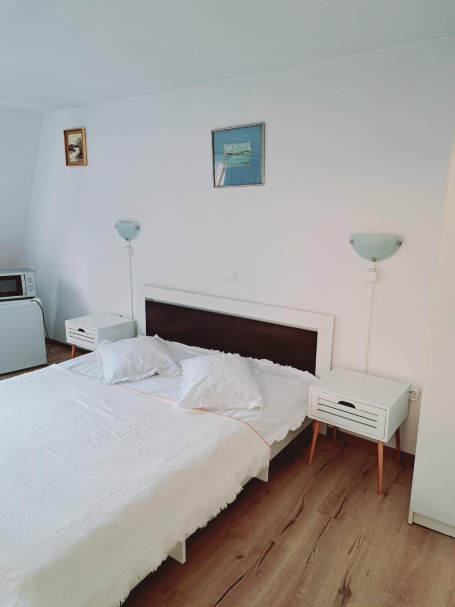 Piccola Italia Casa Racovita Cluj-Napoca Exteriör bild